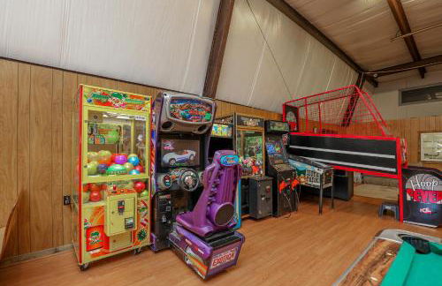 Spacious Home with Waterfront View-Welcome Pets - Foto 68