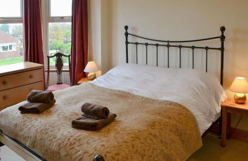 Pembroke House - Photo 14