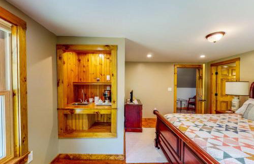 Hike, Fish, Ski! Coos Canyon Lodge in Maine - Foto 11