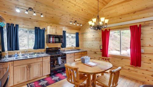 Deadwood Cabin with Foosball Table, Near Sanford Lab - Foto 5