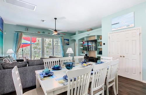 Spacious family home w pool & game room - Photo 34