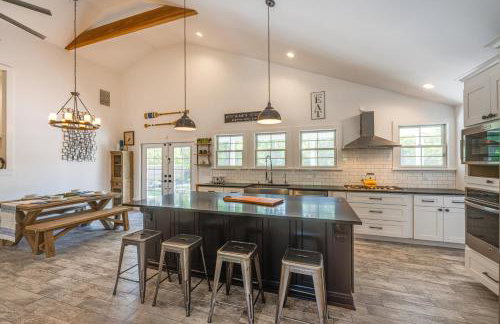 Distinctive Hamptons Home with Pool Near Bay, Ocean - Foto 9