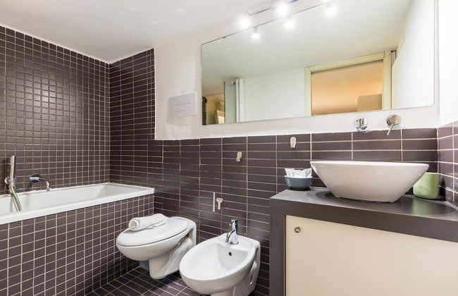 Cool Flat at Via dei Mille by Napoliapartments - Foto 9