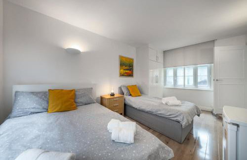 1 Bed Studio Apartment opposite Liverpool Street station - Foto 3