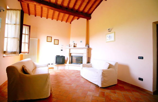 Lovely Farmhouse in Asciano With Swimming Pool - Foto 44