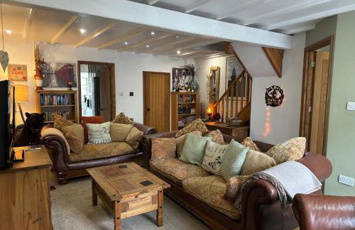 Coaltown Cottage Cosy 4 bed cottage with log burner, close to Gower beaches - Foto 14