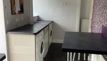 Newsagents Flat - Foto 2