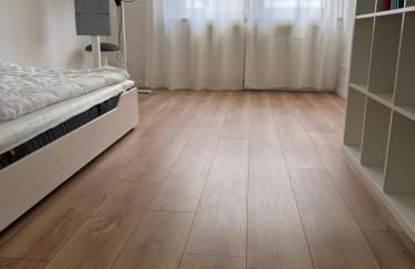 Unterkunft nahe Messe und Uniklinikum mit Stellplatz - Foto 2