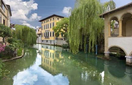 Cozy Place Sacile Centre Parking & AC - Foto 8