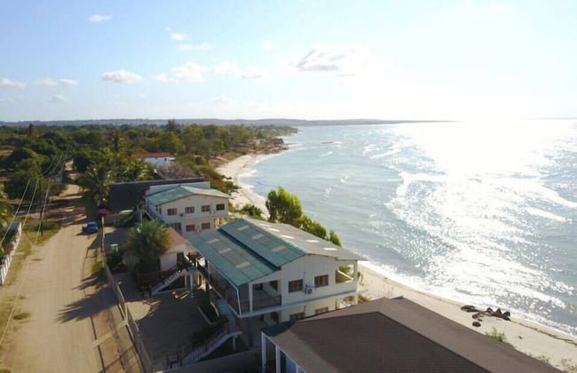 Rezz Aparthotel - Photo 25