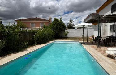 Gran Chalet a 13 min de Sevilla - Foto 2