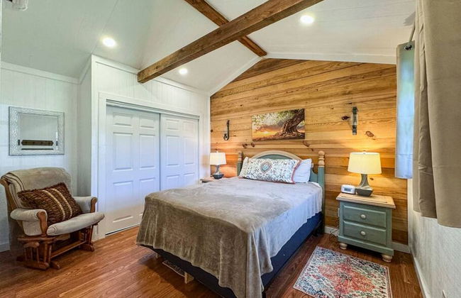 Wagon Wheel Cottage Couples Getaway in the Country - Foto 4