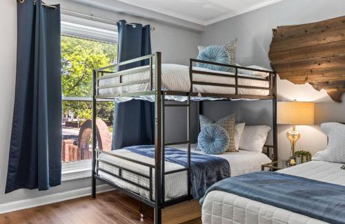 Famous MUSIC ROW 1 Bedroom Condo with FREE Parking and Pool - Foto 27