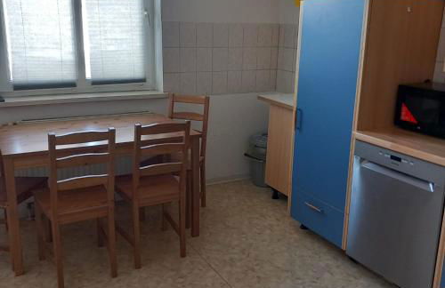 5 Bett Monteurwohnung in Schönebeck, Pfännerstraße 6a - Foto 1