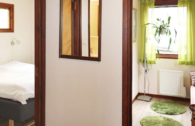 6 Person Holiday Home in Knared - Foto 2