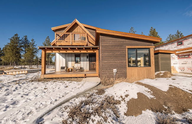 Wilderness Club Nest Modern Cabin Retreat for 9 w/ Hot Tub - Photo 38