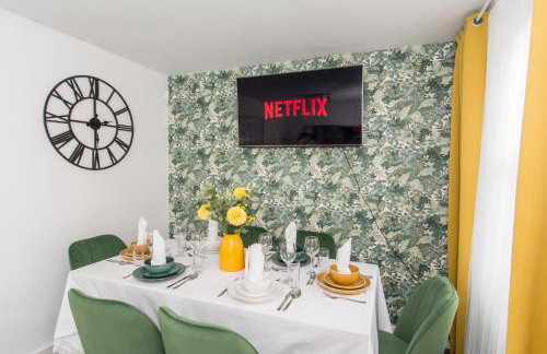 Workers Families Pet Friendly 7Bed 2Bath and WC Free Parking Garden 14PPL - Photo 7