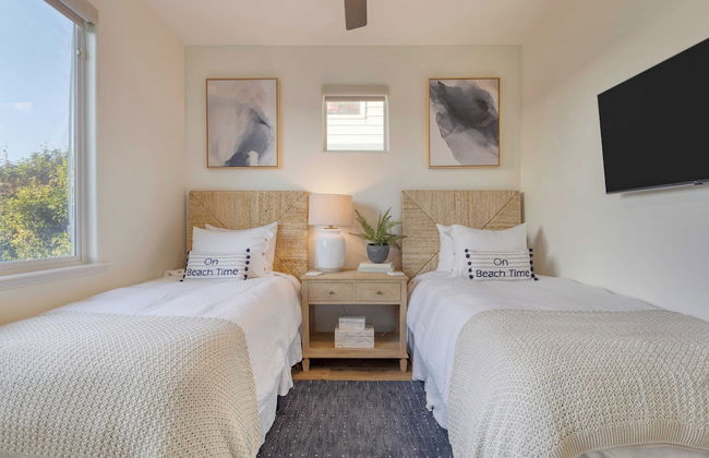 Sunset Serenity by Avantstay Rooftop w/ Hot Tub & Fire Pit, 3 Blocks to Beach! - Foto 28