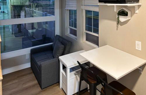 Pool and Hot Tub Access Cozy Perris Tiny Home - Foto 4