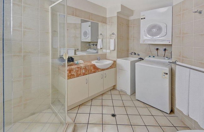 Raffles Mooloolaba - Photo 47