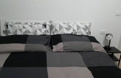 Grigio Perla Panigale, villetta con giardino, 3 camere, parcheggio privato fino 3 posti auto - Un oasi di tranquillità - Vicina all'Aeroporto, Unipol Arena e Fiera - Photo 24