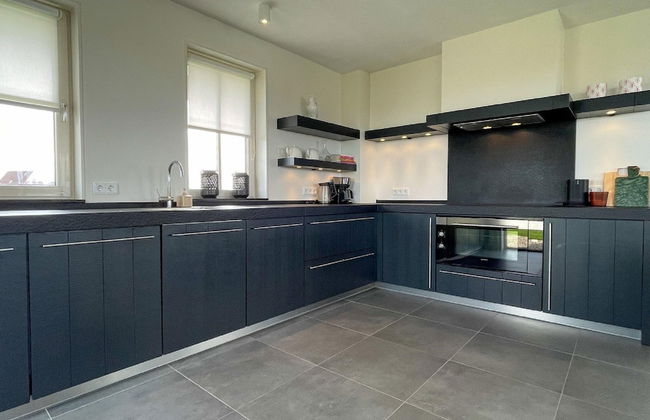 Villa by Tjeukemeer With Sauna & Whirlpool - Foto 9