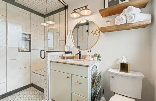 Sunset Ave Lux! 4BR Large Home in Downtown Boise - Foto 37