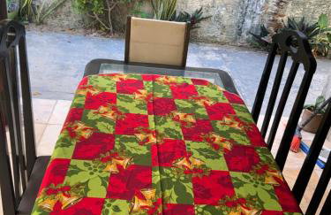 Lindo, simples, aconchegante e pé na areia - Foto 11