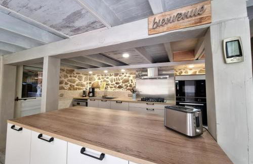 Gîte de charme à Usson-en-Forez avec bain nordique et confort haut de gamme - FR-1-496-359 - Foto 19