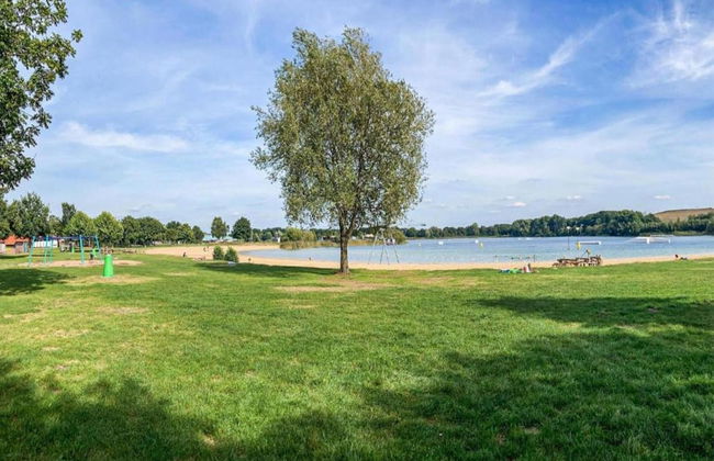 Bungalow in Veluwe Near Harderwijk - Photo 38