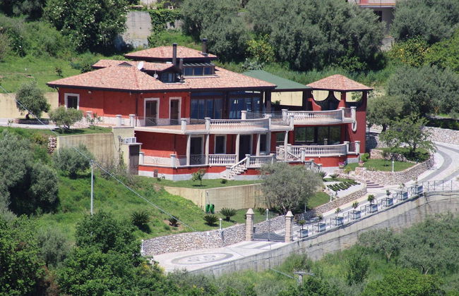 Divine Holiday Home in Giosa Marea with Sauna & Hot Tub - Foto 79