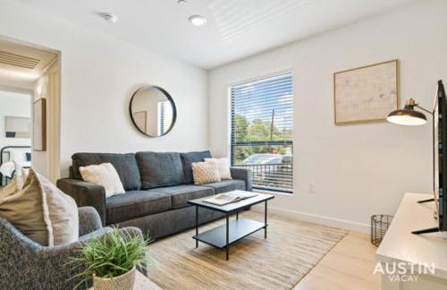 Prime ATX Location Steps to Coffee, Eats and More - Foto 1