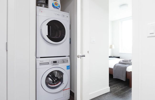 Modern Bright Townhome in Richmond - Photo 19