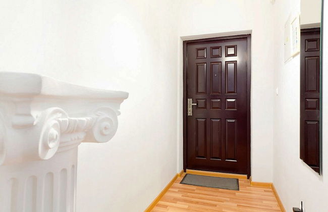 Apartment Etazhydaily Mashinistov - Photo 17