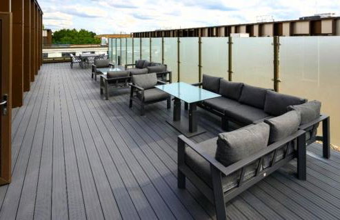 2-Bedroom Modern apt with Gym, roof terrace, Free Parking and 3 min walk to train st - Foto 20