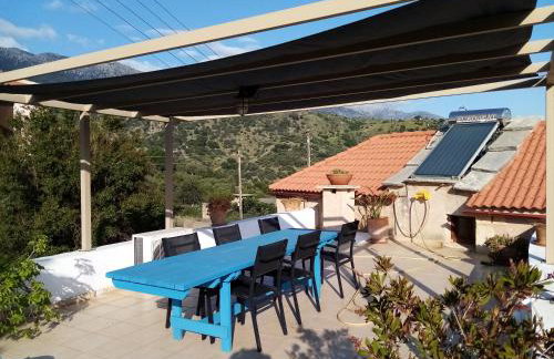 Charmante maison crétoise à Embrosneros - Photo 41