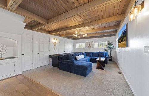 New Beautiful Waterfront at Sandy Point - Photo 42