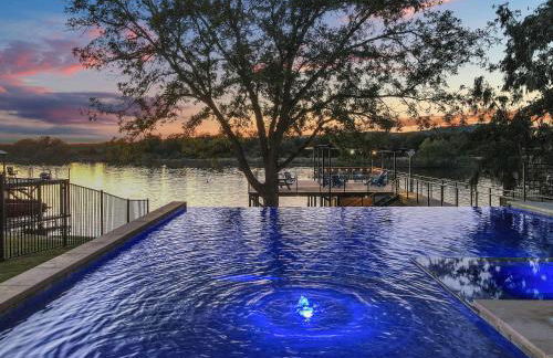 LBJ Bliss Retreat Heated Pool Hot Tub Game Rooms - Foto 44