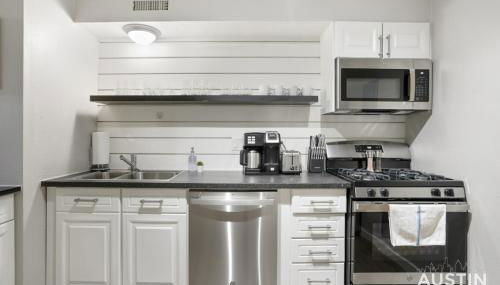 Dreamy Outdoor Space New Design in Renovated Apt - Foto 4