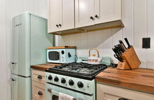 Shiners Hideaway - Cozy Cabin with Trails & Family Memories - Foto 13