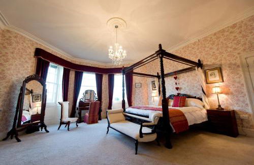 Burton Court - Foto 67