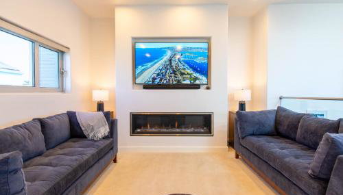 Ocean view, two-level condo with stunning view, decks, fast WiFi & fireplace - Foto 2