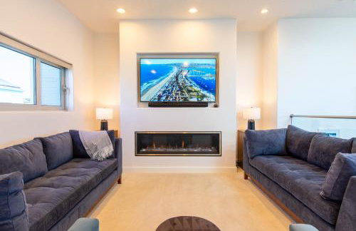 Ocean view, two-level condo with stunning view, decks, fast WiFi & fireplace - Foto 2