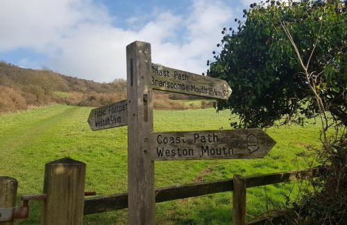 Stoneleigh Village - Foto 37