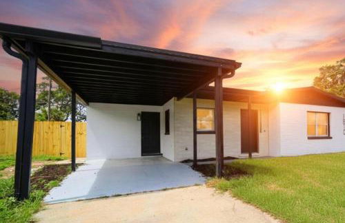 Cozy Little Villa in the Heart of Cocoa POOL HOUSE - Foto 44