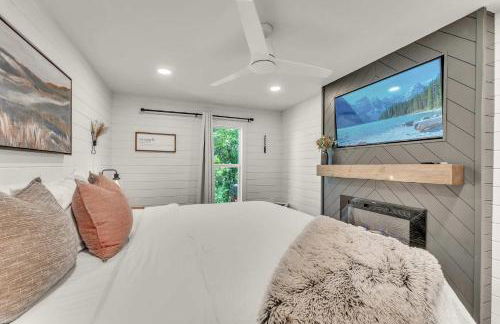 Hummingbird Cabin with a private hot tub - Foto 19