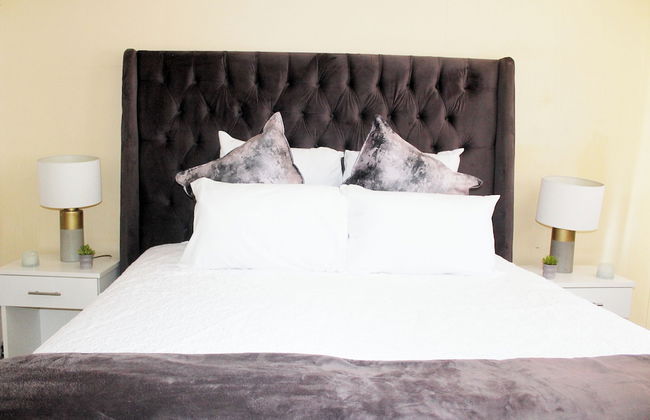 Cozy 3 Bed Duplex ,sleeps 6 With Double Bathroom - Photo 5