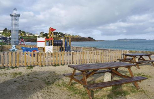 Stunning Apartment In Trevou Treguignec - Foto 22