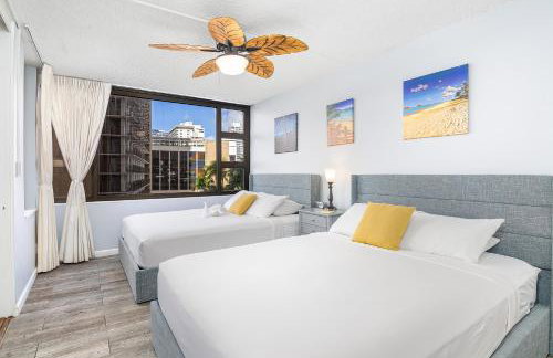 7FL Remodeled, Close to Beach & Dining with Free Parking - Photo 2
