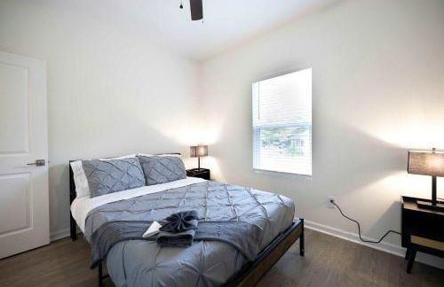 5 Min to Downtown - 12 to Elon - Deck - Wi-Fi - Foto 36